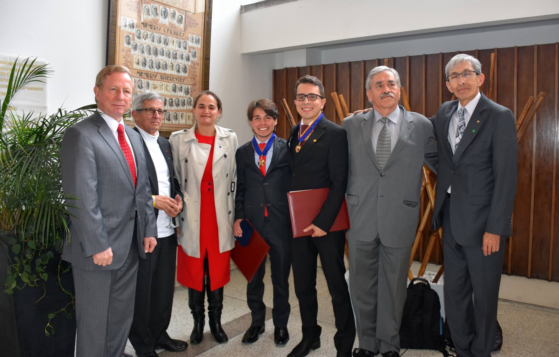 1° Ingeniero Electricista y 4° de Sistemas en recibir premio Ponce de León