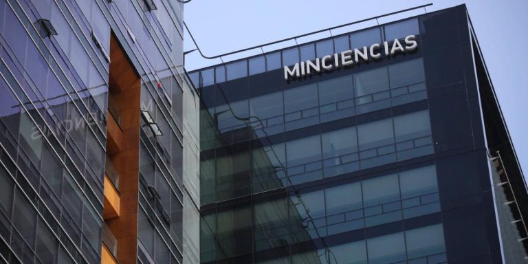 Convocatorias de MinCiencias 971 y 972 
