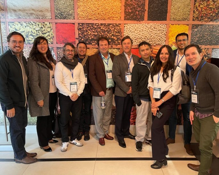 Talento UNAL brilla en el Hackathon de Innovación en Salud Keralty 2025